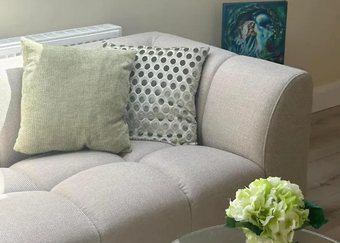 Mountain View * Dawros